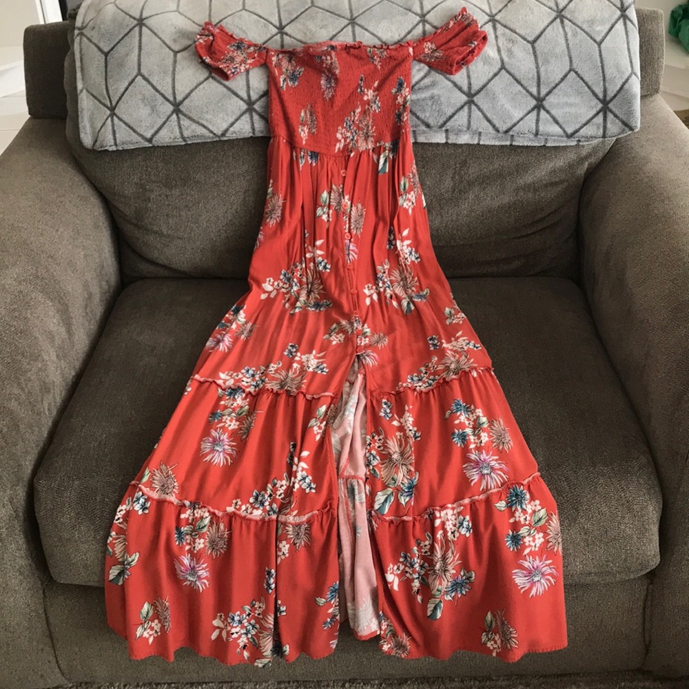 Burnt orange floral maxi dress!